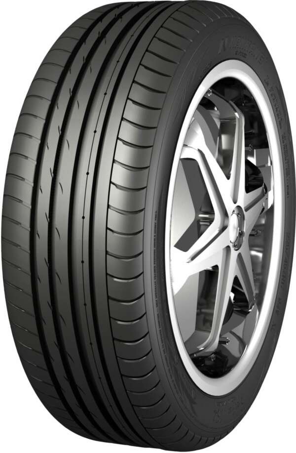 225/40R18 92Y Nankang AS-2+ XL