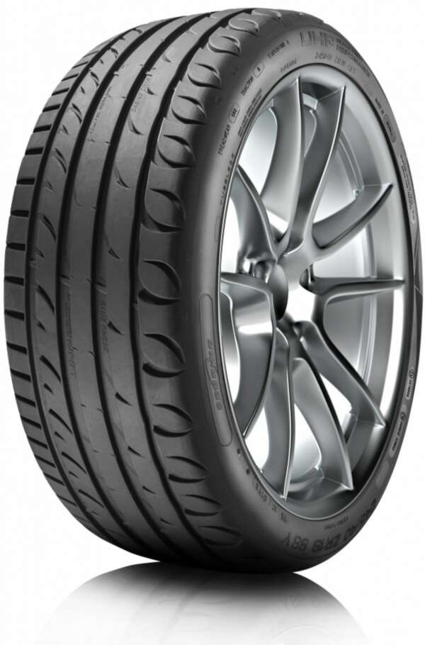 225/45R19 96W Sebring ULTRA HIGH PERFORMANCE